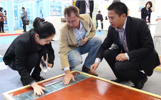 安邦集團(tuán)參加中國(guó)（北京）國(guó)際供熱通風(fēng)空調(diào)、衛(wèi)生潔具及城建設(shè)備與技術(shù)展會(huì)現(xiàn)場(chǎng)(圖6)